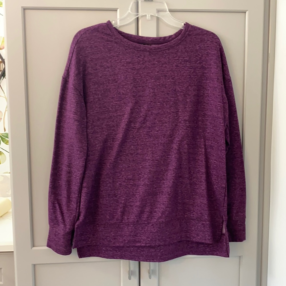 Magenta warm long sleeve shirt 32° heat brand size small